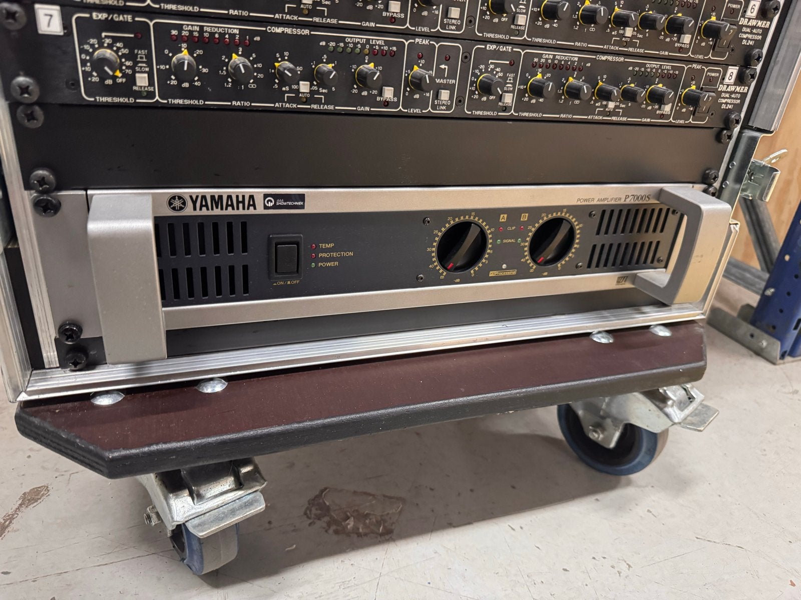 Yamaha P7000S amplifier 2x 1100w/4ohm, Ophalen, Yamaha