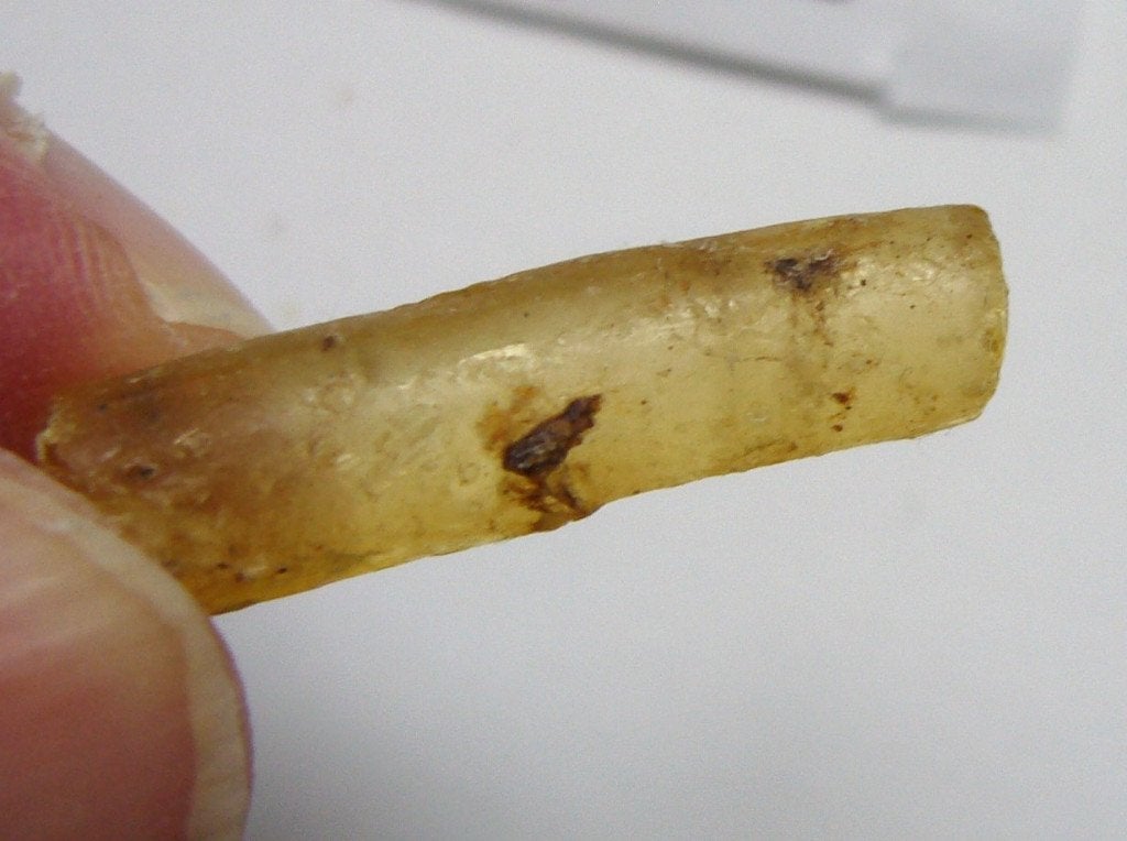 barnsteen 2 voor 4,50 copal honingbarnsteen honing 1 amber, Ophalen of Verzenden, Mineraal