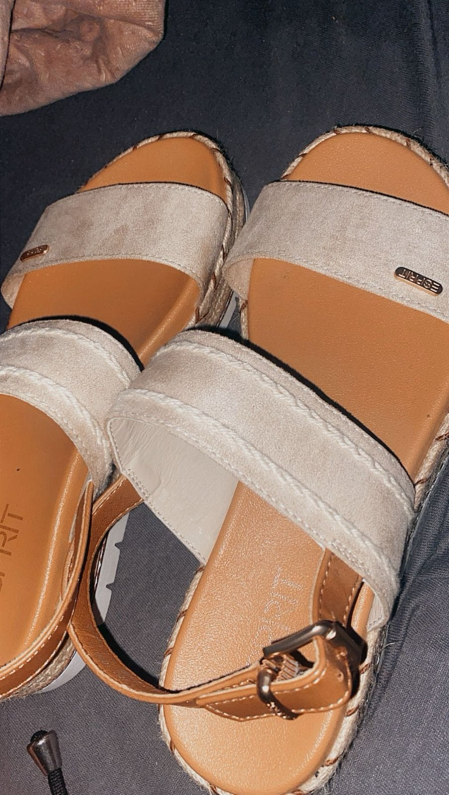 Sandalen, Ophalen, Zo goed als nieuw