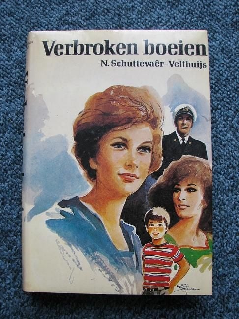 "Verbroken boeien", roman van N. Schuttevaer - Velthuijs, Ophalen of Verzenden, Zo goed als nieuw