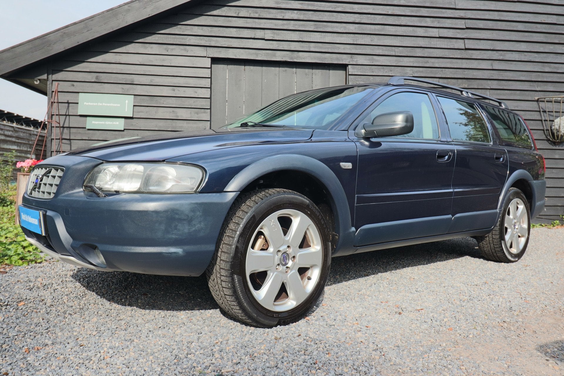 Volvo V70 Cross Country 2.4 T Comfort Line (bj 2000), Auto's, Automaat, Verwarmde buitenspiegels, Zwart, 2435 cc