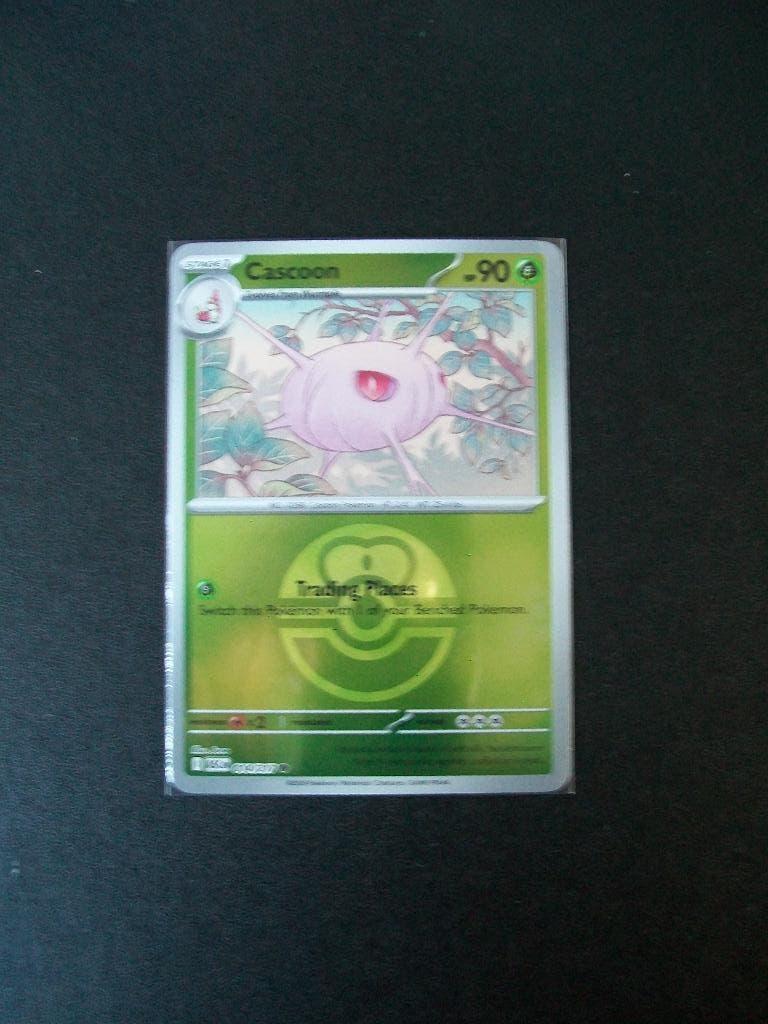 2183. Nieuwe Pokemon Kaart holofoil CASCOON HP 90 (014/217), Verzenden, Nieuw, Losse kaart, Foil