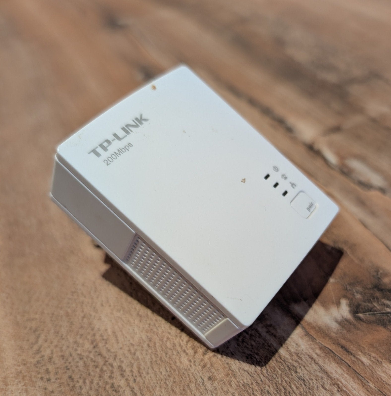 TP-Link Powerline Adapter 200Mbps, Computers en Software, Netwerk switches, Ophalen of Verzenden, Zo goed als nieuw