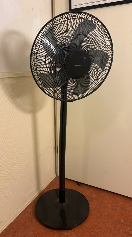 Ventilator staand