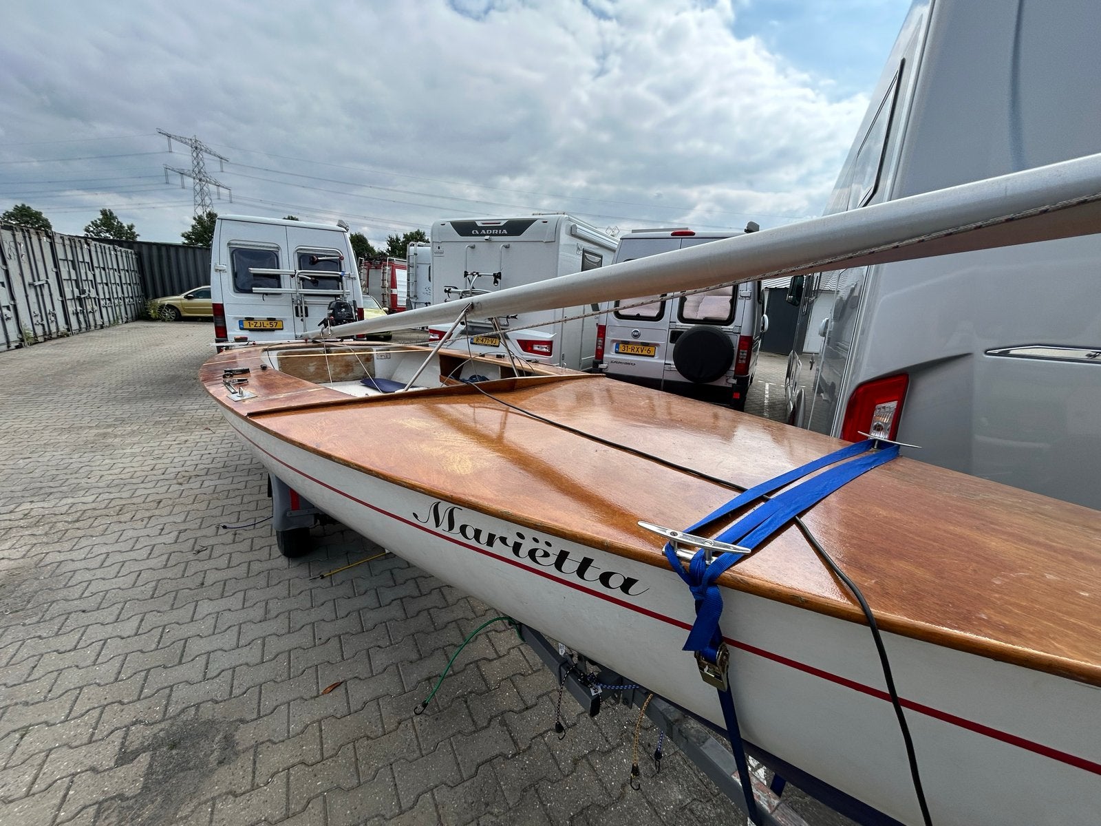 Zeilboot 'Mariëtta' met trailer en Mercury 4pk motor, Watersport en Boten, Ophalen, Gebruikt, Overige typen, Anker