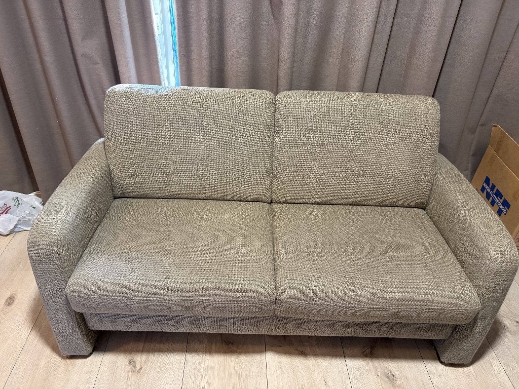 2 seater sofa, Huis en Inrichting, Overige materialen, Gebruikt, 150 tot 200 cm, Hoekbank