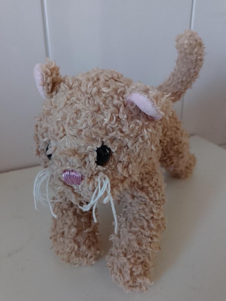Lieve Beige Krulletjes Poes / Kat met Roze Hartje – 24 cm, Overige merken, Overige karakters, Ophalen of Verzenden, Zo goed als nieuw
