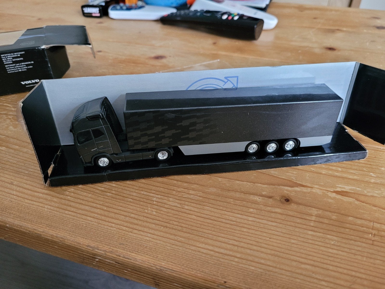 Volvo demo oplegger, Nieuw, H, Herpa, Herpa