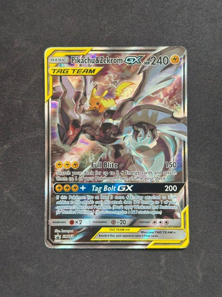 Pikachu & Zekrom GX Tag Team SM168 Promo Pokémon, Ophalen of Verzenden, Zo goed als nieuw