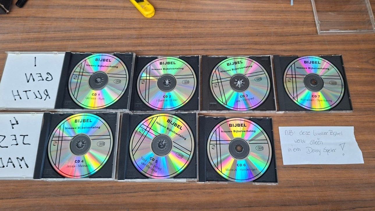 Luisterbijbel voor daisy speler deel 1 t/m 7 één koop, Ophalen of Verzenden, Gebruikt, Overige typen