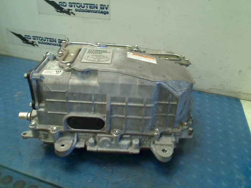 Inverter Toyota Yaris III (P13) (2015-04/2020-09) G920052032, Gebruikt, Kundenbetreuung@toyota.de, Toyota-Allee 2, Köln 50858, , Duitsland