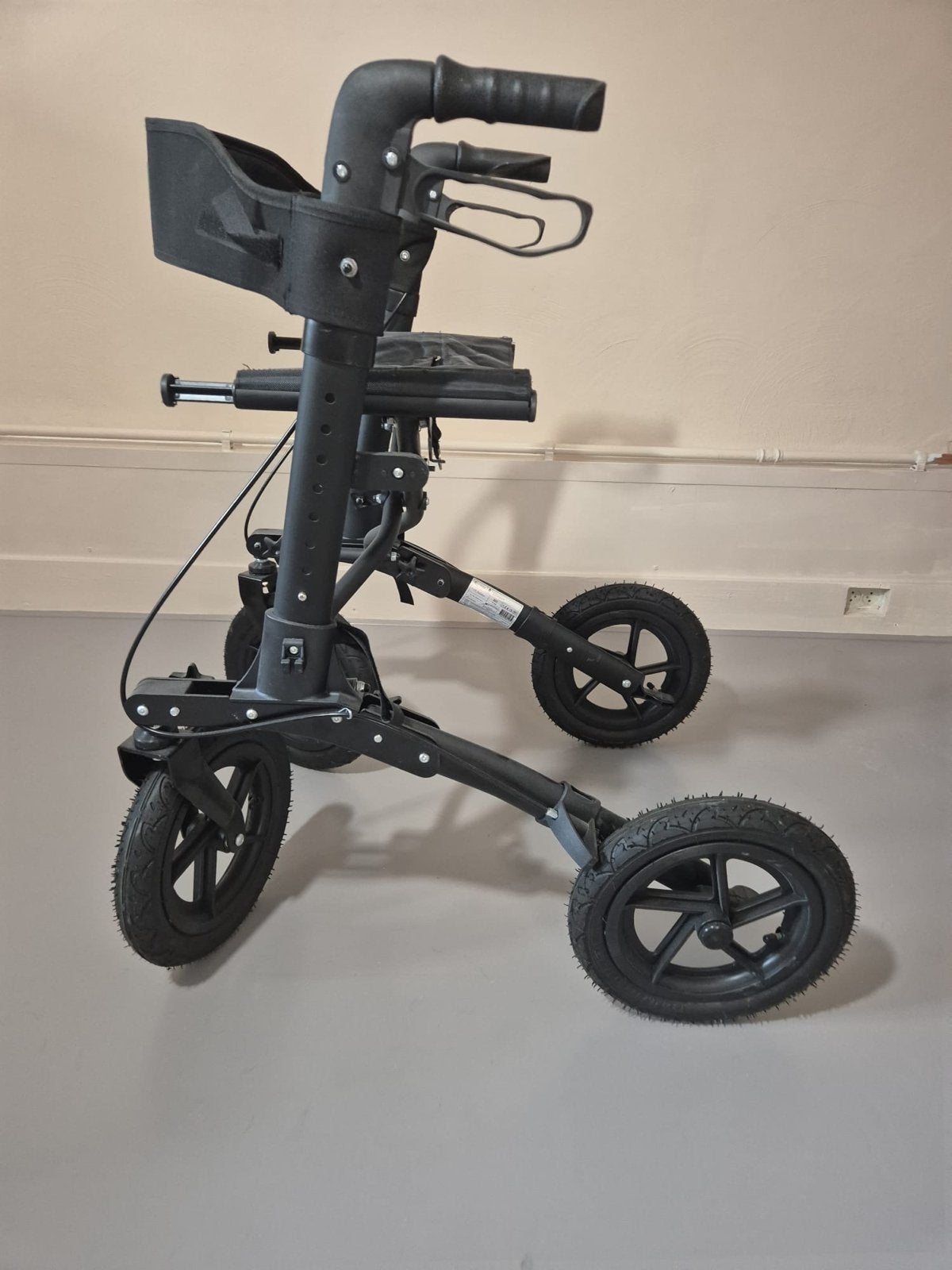 Sky air rollator, Diversen, Ophalen, Zo goed als nieuw