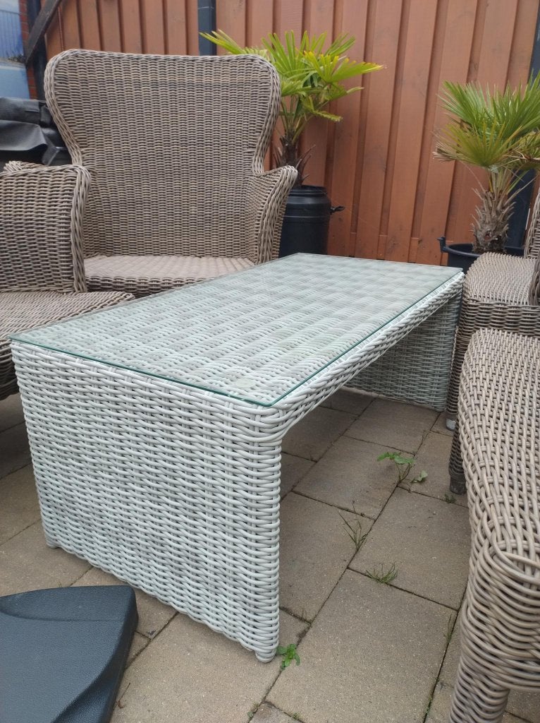 AVH Outdoor wicker salontafel met glasplaat, Ophalen, Zo goed als nieuw, Rechthoekig, Wicker