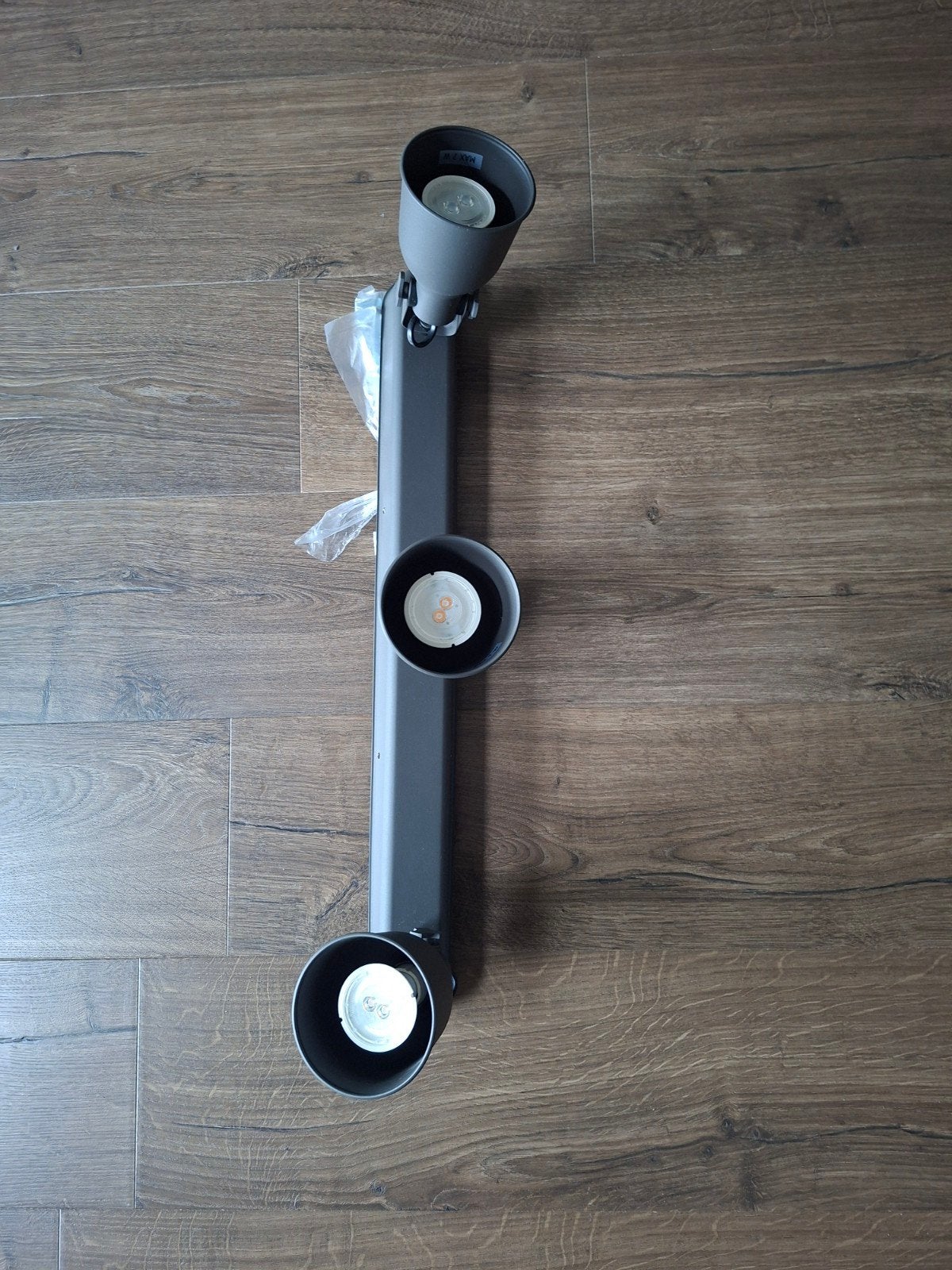 Hectar ikea plafondlamp 3 spots antraciet grijs, Huis en Inrichting, Ophalen