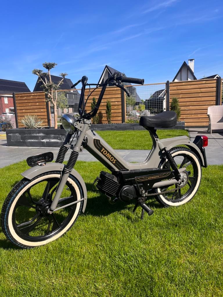 Nette Tomos brommer, Ophalen of Verzenden, Standard