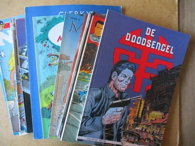 adv7899 stripboeken 4 strips, Eén stripboek, Ophalen, Gelezen