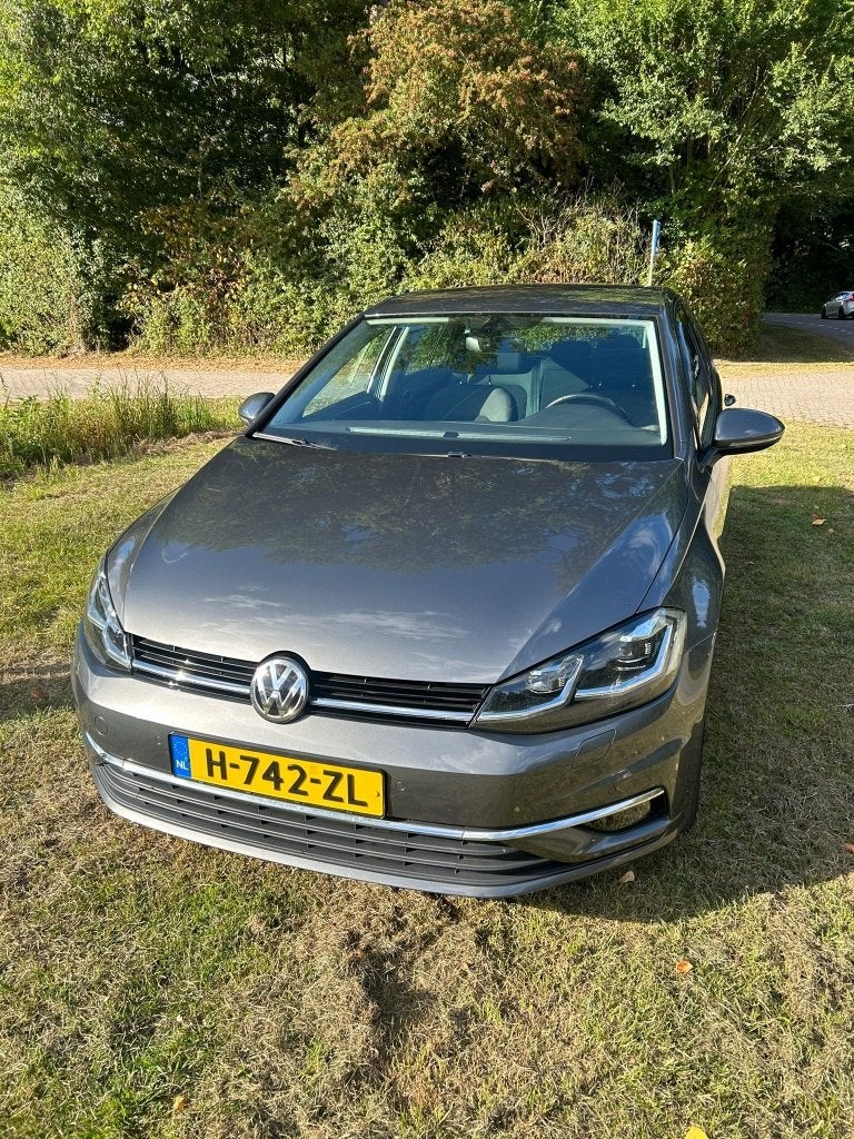 Volkswagen Golf 1.4 TSI 92KW 5D DSG 2017 Grijs, Auto's, Volkswagen, Particulier, Golf, Benzine, C, Hatchback, Automaat, Geïmporteerd