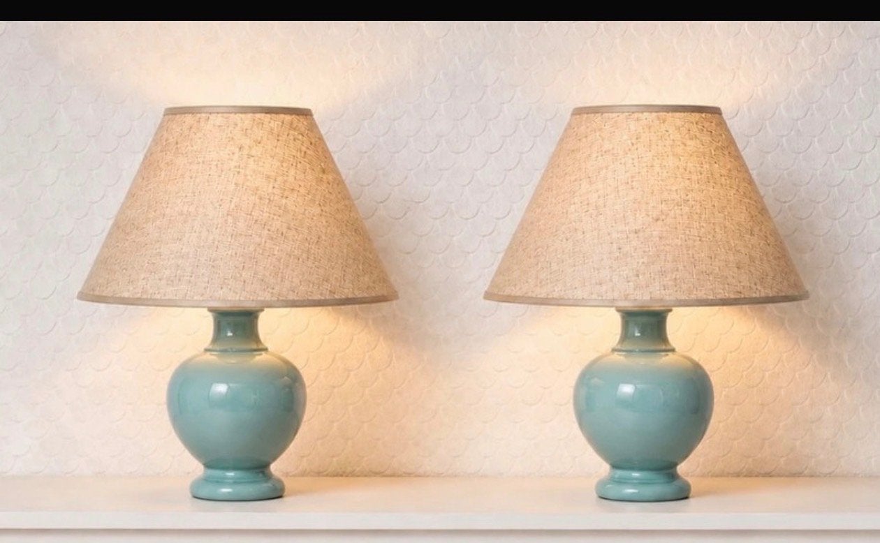 Unieke set van 2 tafellampen: oceaanblauw/mintgroen met zand, Ophalen of Verzenden, Zo goed als nieuw