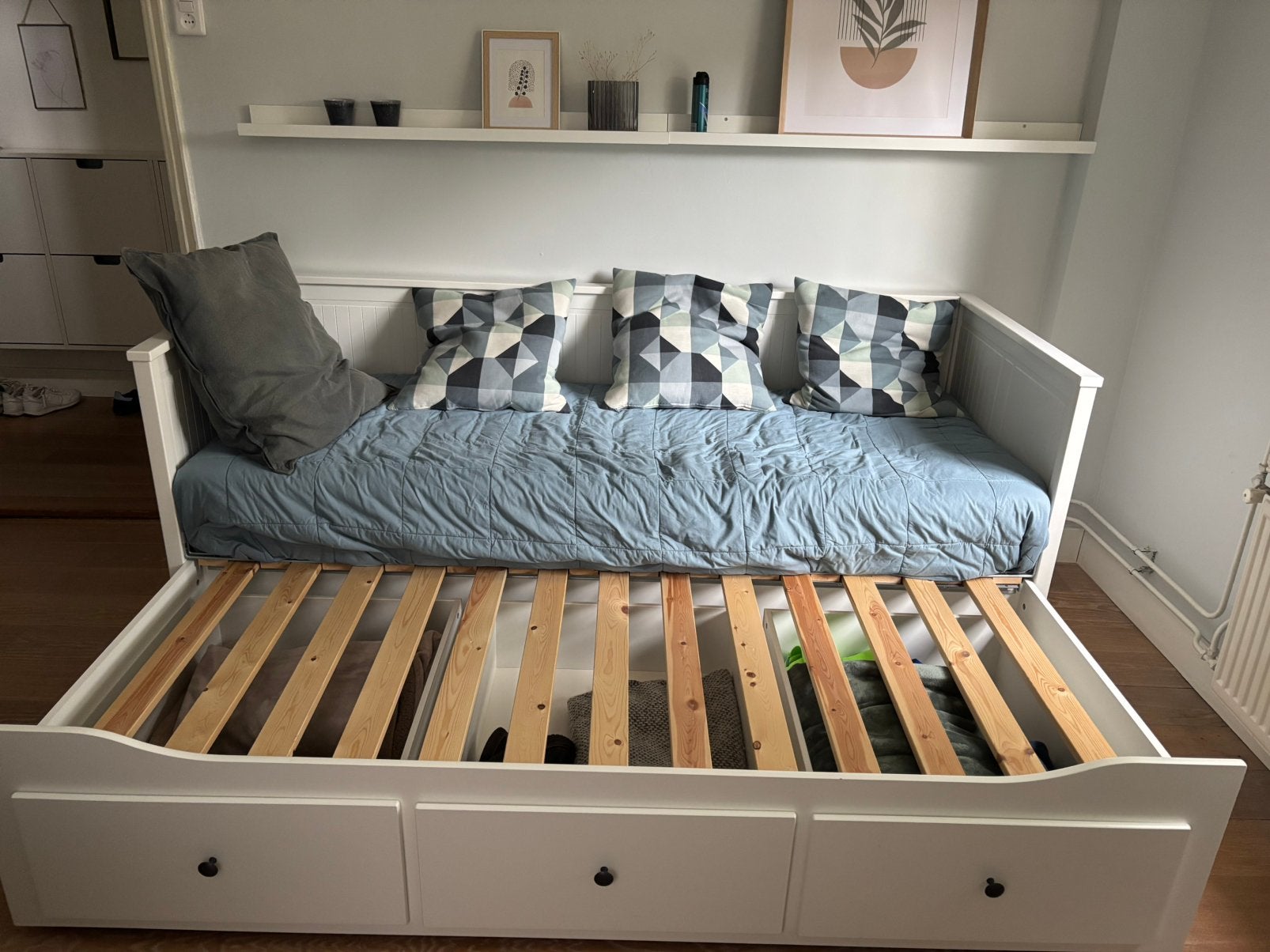 Ikea hemnes bed bank uitschuifbaar wit, Ophalen, Eenpersoons, Wit, Zo goed als nieuw