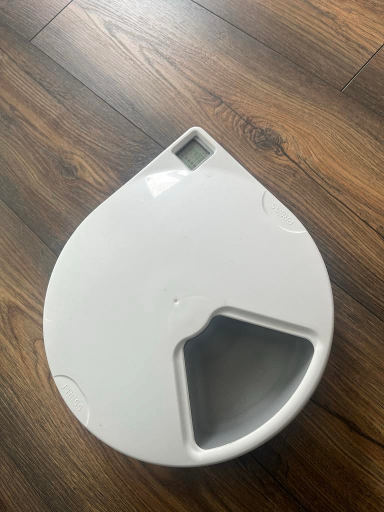 Cat mate automatisch voederbak met koelelement, Dieren en Toebehoren, Ophalen of Verzenden, Automatisch, Zo goed als nieuw