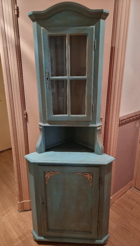 Ibiza Style Hoekvitrinekast Turquoise met Gouden Accenten, Ophalen