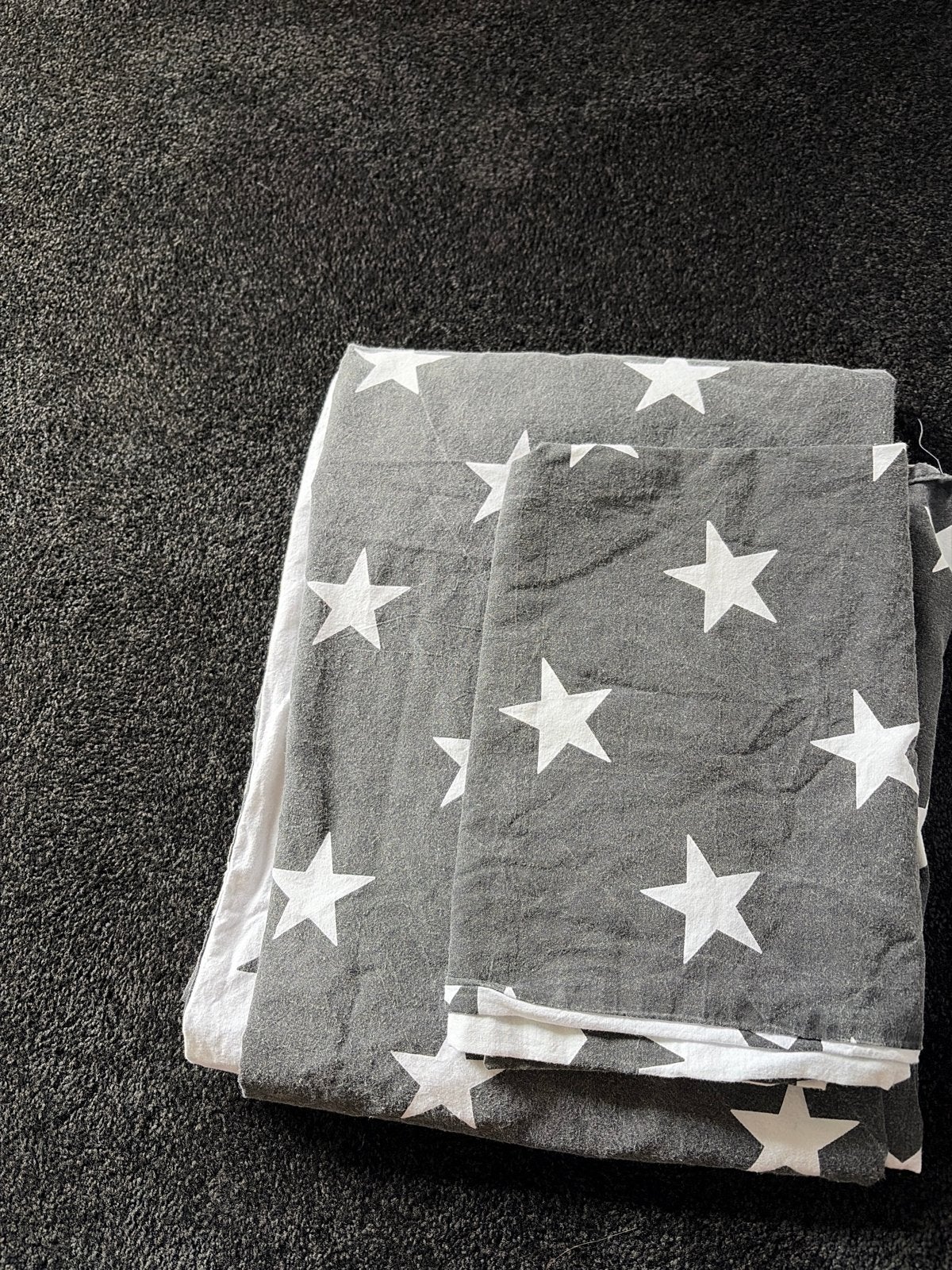 Matras 90x140 met beddengoed en Velux dekbedden, Gebruikt, Beddengoedset, Katoen, Ophalen of Verzenden