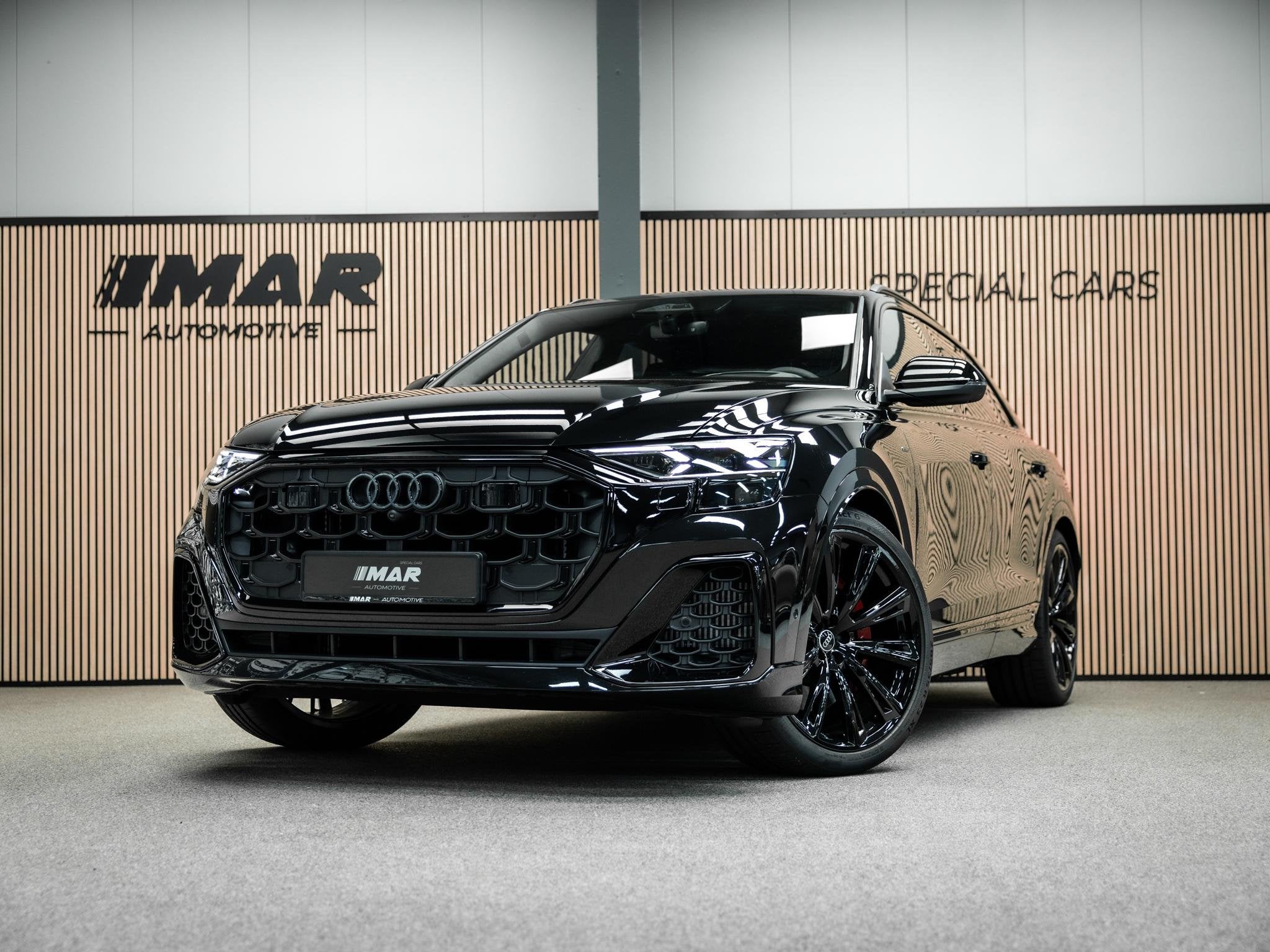 Audi Q8 TFSI 250 kW quatt tiptr S line business Z.G.A.N Q8 5, Auto's, Automaat, Gebruikt, Q8, 2800 kg