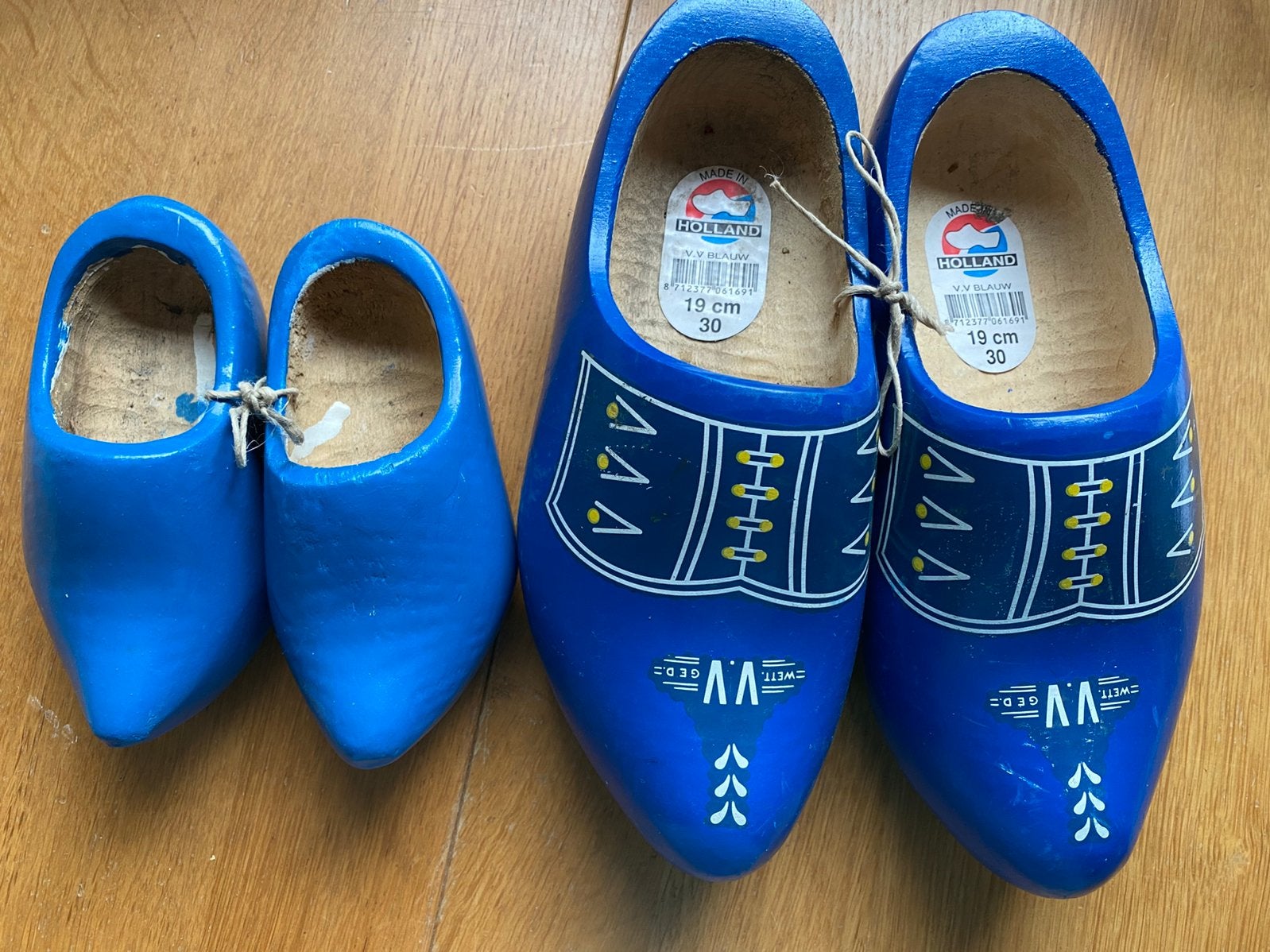 2 paar houten blauwe klompen voor kinderen, Ophalen of Verzenden, Zo goed als nieuw, Kinderen