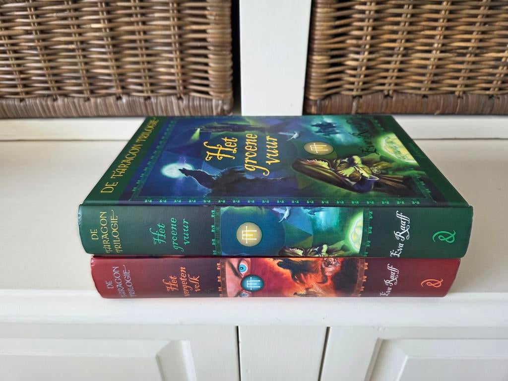 Eva Raaff - De taragon trilogie, Ophalen of Verzenden, Gelezen