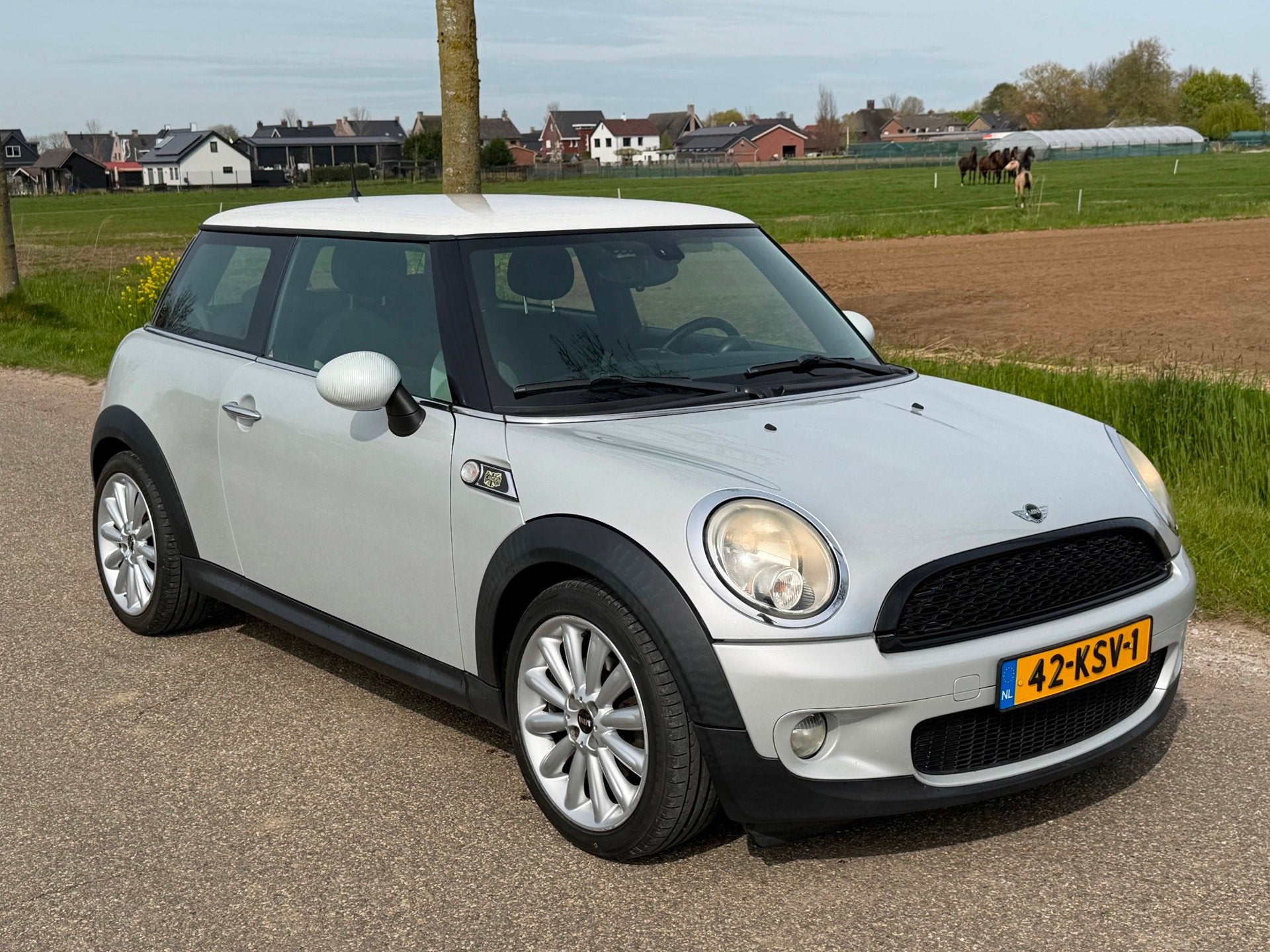 Mini Mini 1.6 Cooper Camden APK 11-2026 Airco NAP Nette staa, Voorwielaandrijving, Stof, Gebruikt, Zwart