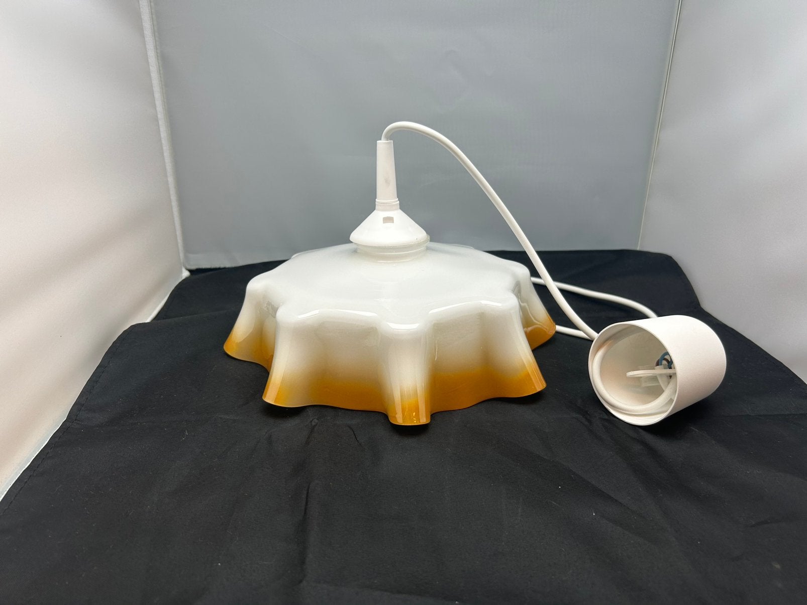 Vintage glazen petticoat hanglamp, Ophalen, Zo goed als nieuw, Glas, Vintage