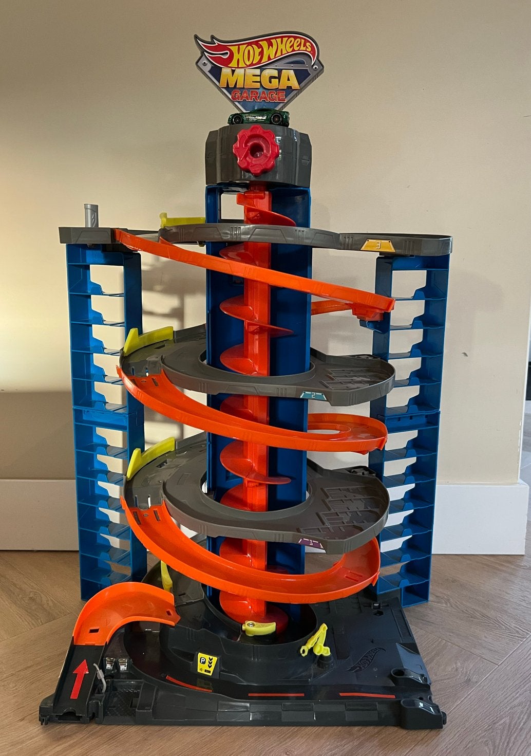 Hot Wheels City Mega Garage, Ophalen, Zo goed als nieuw