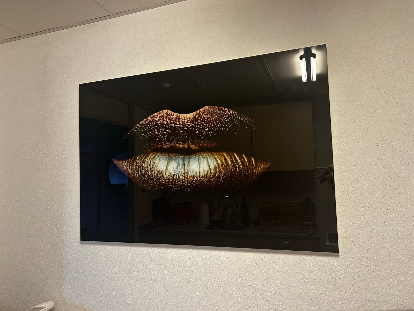 Modern Glazen Schilderij: Gouden Lippen Kunst, Ophalen, Glas, Achter glas, Abstract