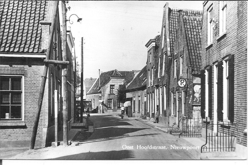 Oost Hoofdstraat Nieuwpoort - Oude Ansichtkaart, Ophalen of Verzenden, 1960 tot 1980, Ongelopen, Zuid-Holland