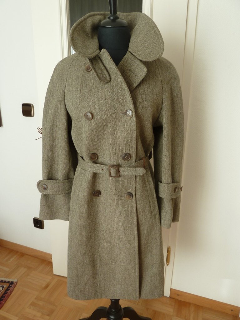 Brioni Italy luxe wollen jas 36/38 NL, topsegment, als nieuw, Verzenden, Beige, Zo goed als nieuw, Maat 36 (S)