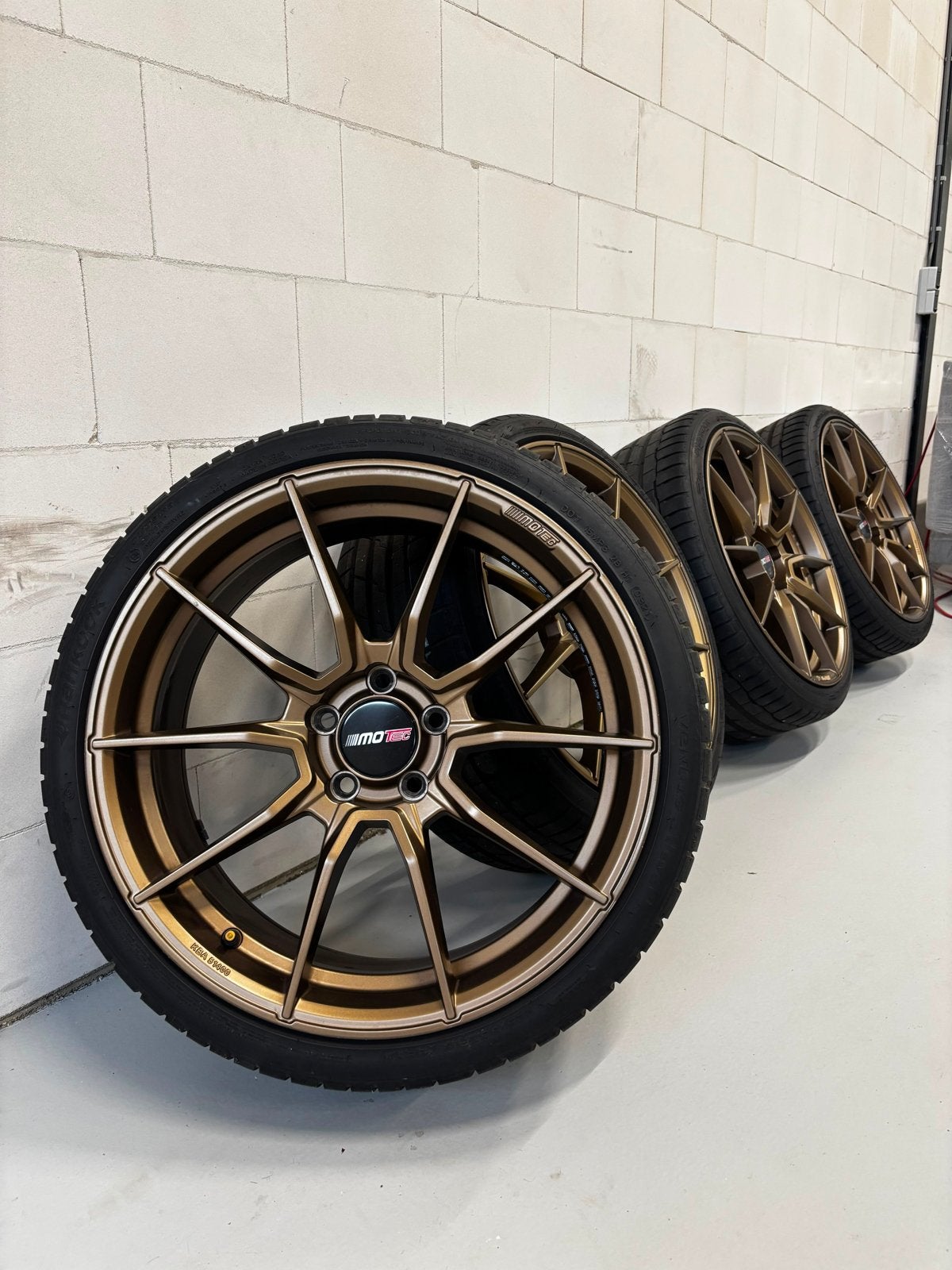 Motec MCR2 Ultralight | 19 inch | 5x112 | ET43, Auto-onderdelen, Gebruikt, Banden en Velgen, Personenwagen, Ophalen