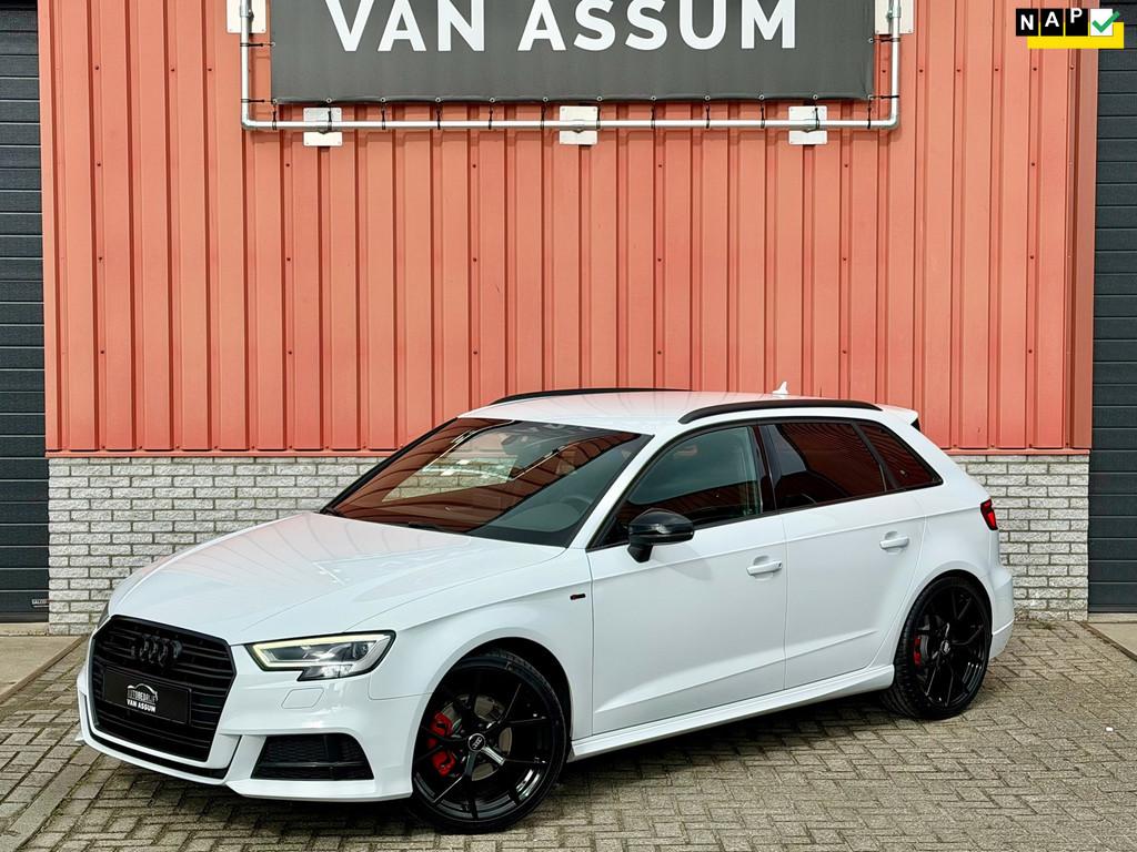 Audi A3 Sportback 1.5 TFSI CoD 3x S-Line Cruise Navi NAP PDC, Auto's, Audi, 4 cilinders, 150 pk, Leder en Stof, Wit