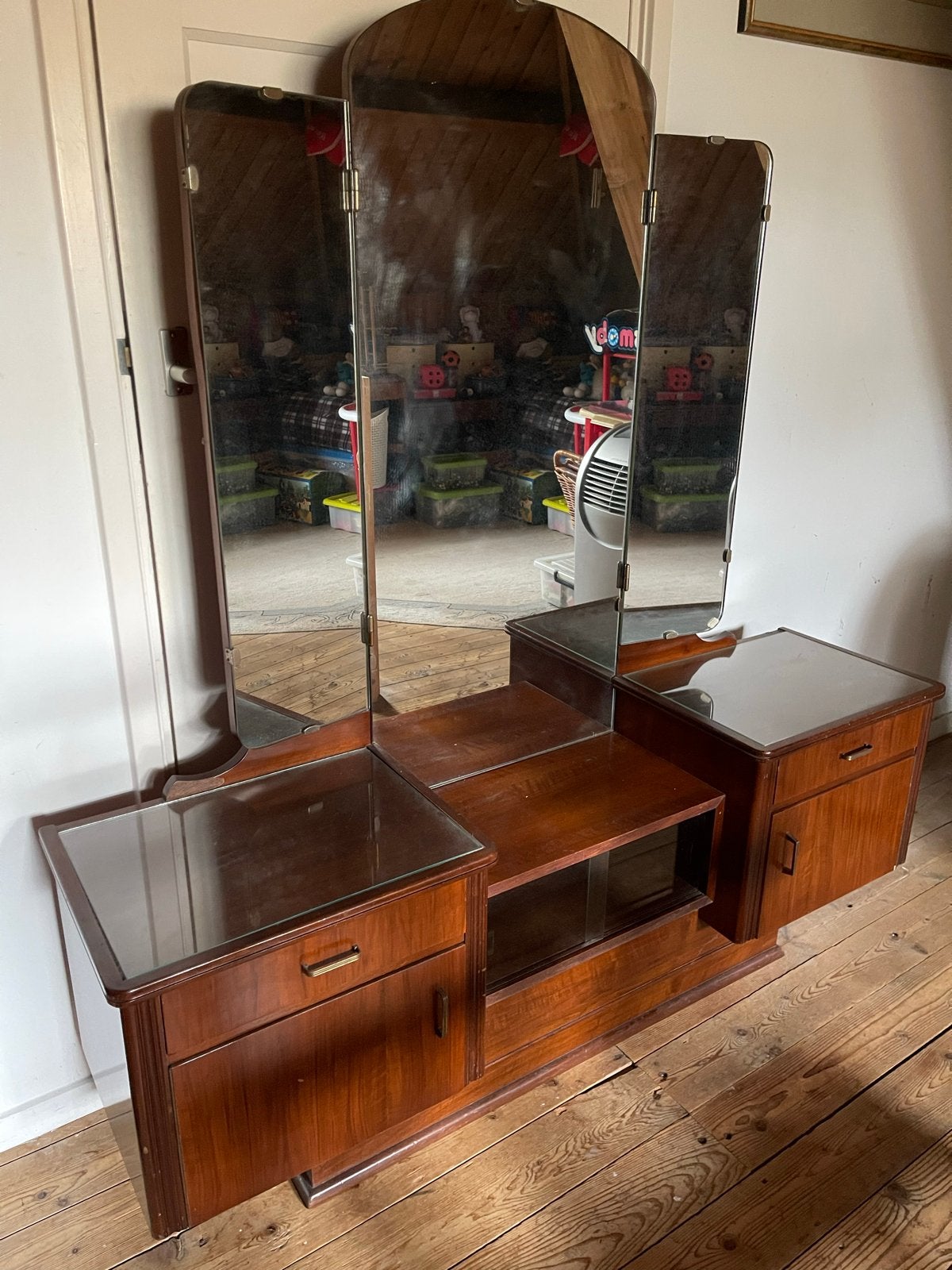 Vintage kaptafel mahoniefineer met drieluik spiegel en kruk., Ophalen