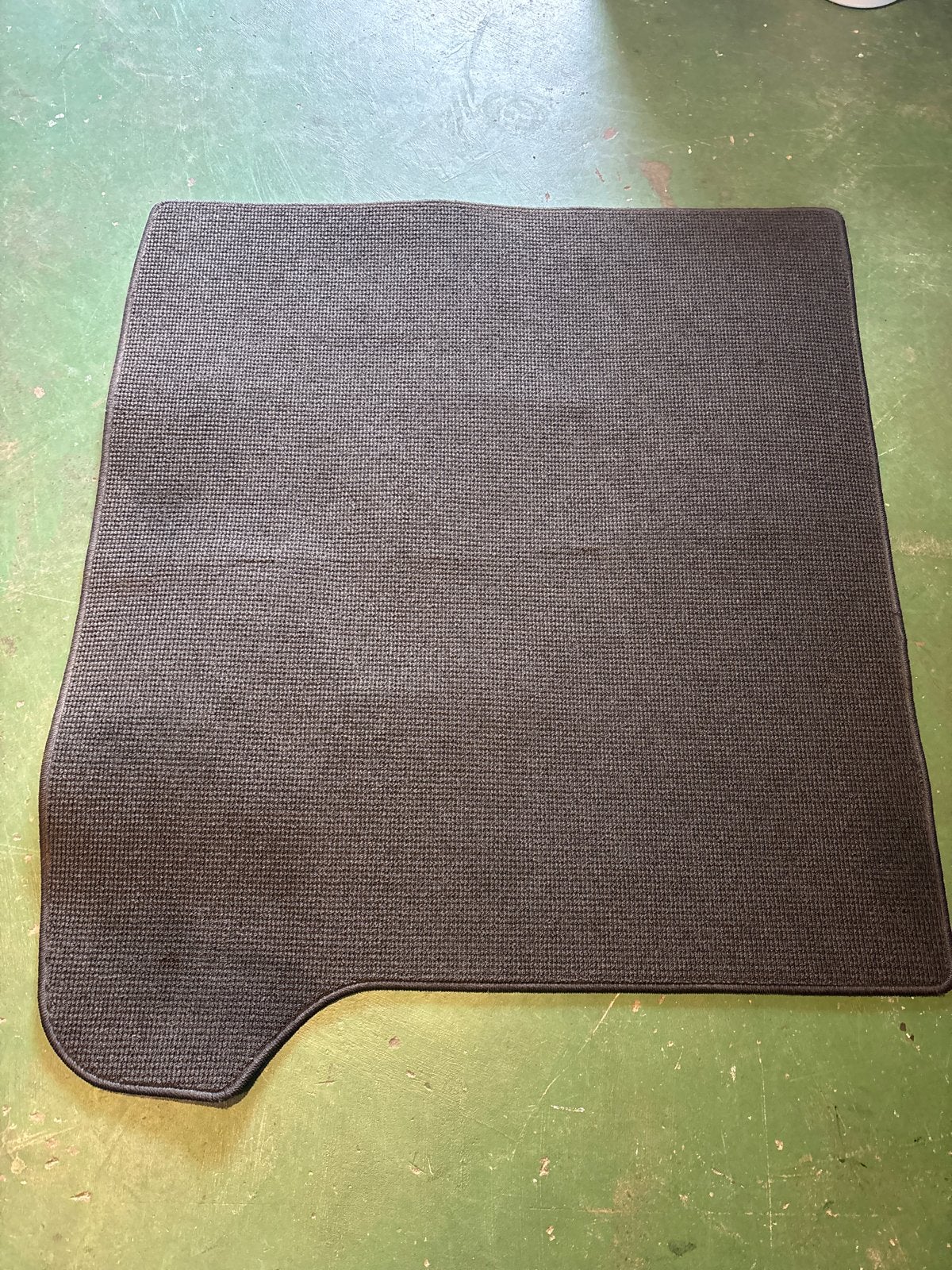 Antraciet-zwarte kofferbakmat voor Volvo V70, Ophalen, Zo goed als nieuw