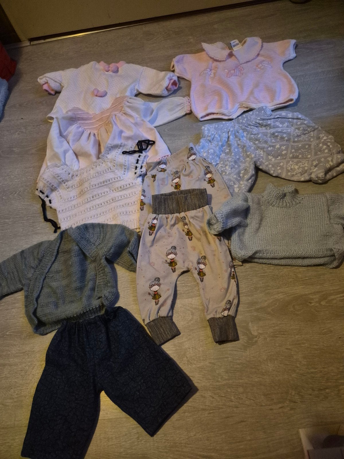 10st Poppenkleertjes Vaste pr €15euro, Verzenden, Kleertjes