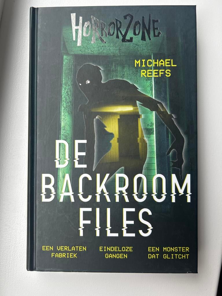 Horrorzone: De Backroom Files - Michael Reefs, Ophalen of Verzenden, Zo goed als nieuw, Nederland