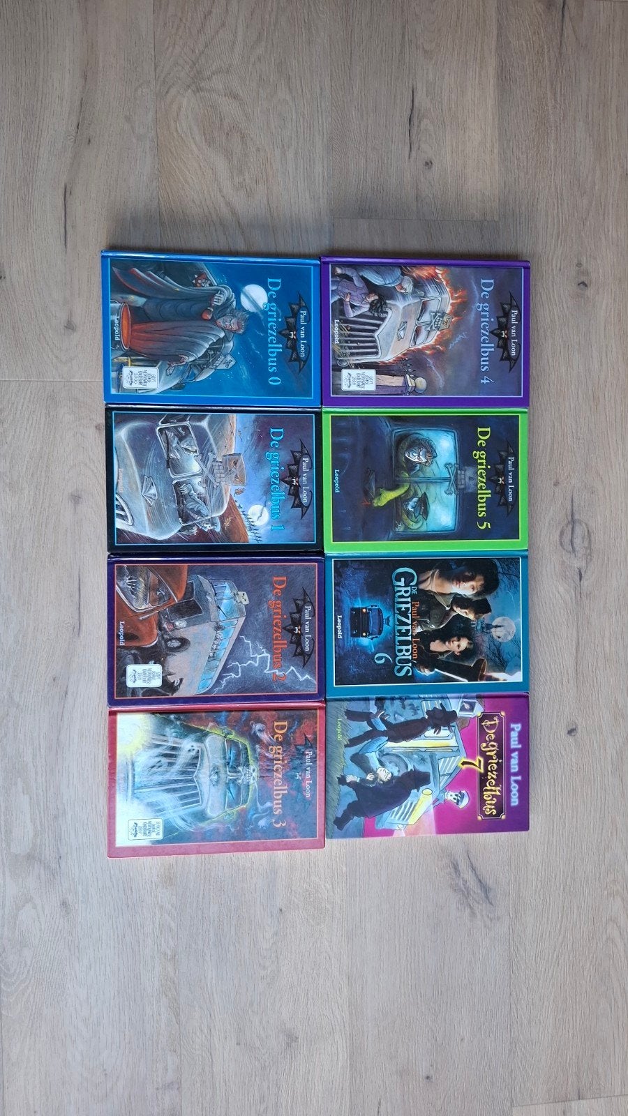 De Griezelbus serie 0, 1, 3, 4, 5, 6, 7 - Paul van Loon, Ophalen of Verzenden, Gelezen, Paul van Loon, Fictie
