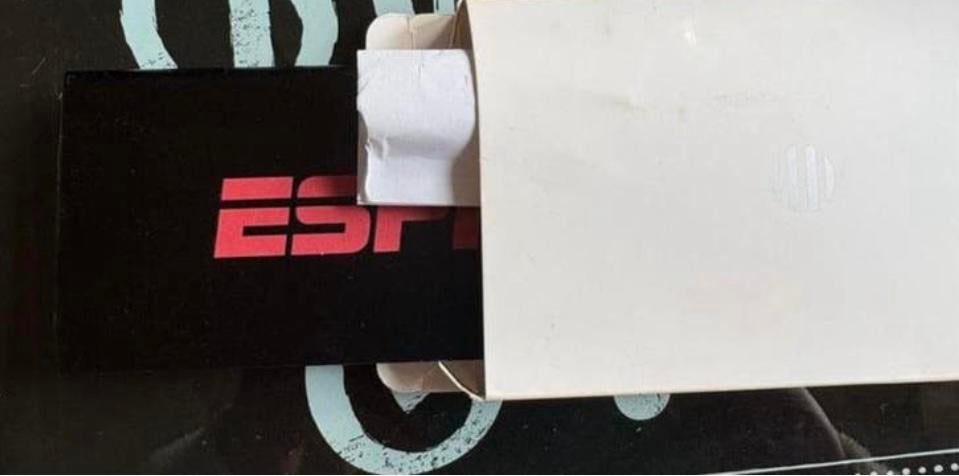 Nieuw in verpakking powerbank, Ophalen of Verzenden, Nieuw, Desktop, USB