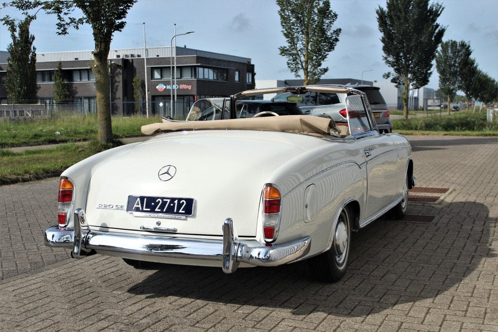 Mercedes-Benz S-Klasse 220SE W128 Ponton Cabriolet, Beige, Cabriolet, Wit, Bedrijf