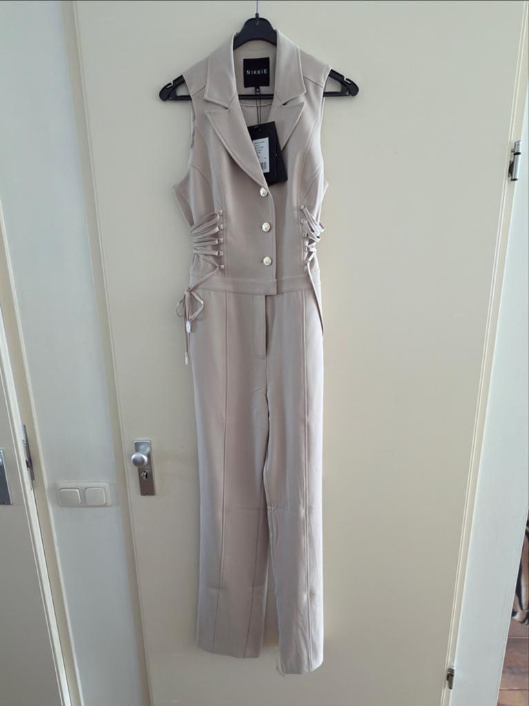 Nikkie Horne Jumpsuit zonder mouwen - Nieuw met kaartjes, Kleding | Dames, Jumpsuits, Ophalen of Verzenden, Nieuw, Maat 36 (S)