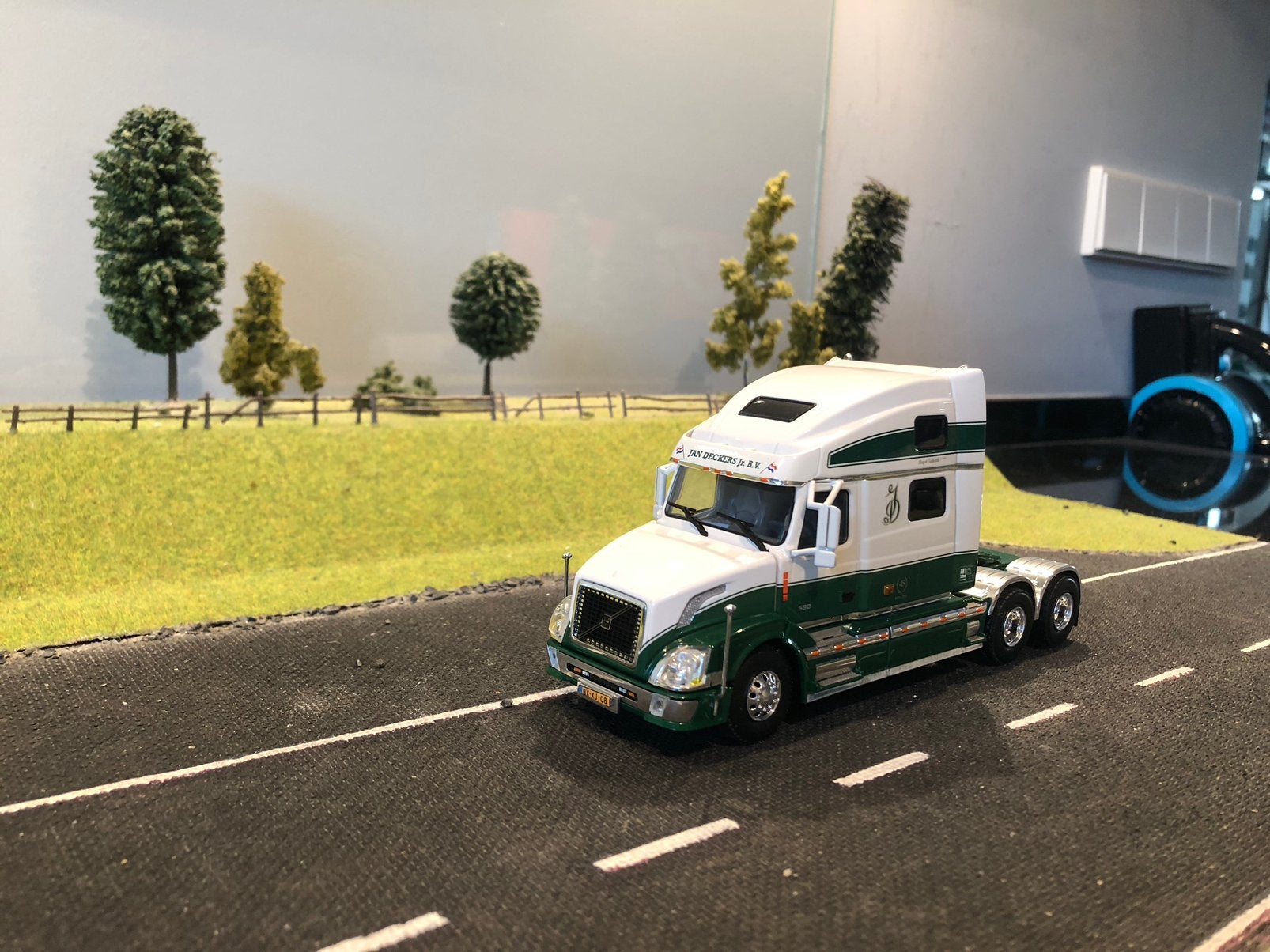 Volvo Torpedo trekker van Deckers, Ophalen of Verzenden, Zo goed als nieuw, Bus of Vrachtwagen, Wsi
