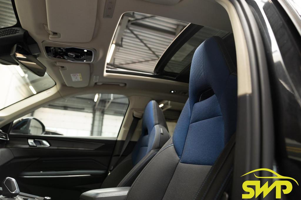 Lynk & Co 01 1.5 | PHEV | Zwart | Pano | 360 cam | Memory |, Auto's, Lynk & Co, Stof, Gebruikt, Euro 6, Plug-in hybride