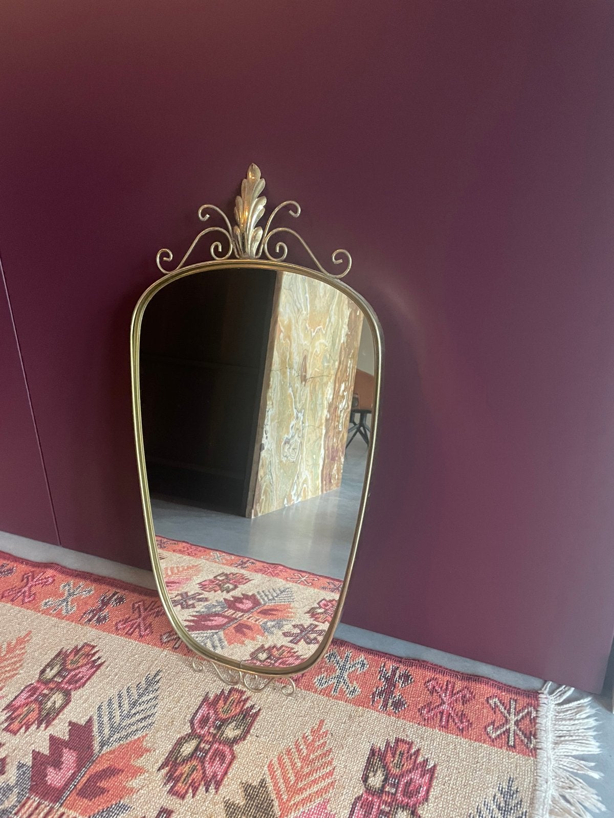 Grote antieke vintage hollywood regency wandspiegel, Ophalen, Ovaal, 50 tot 100 cm