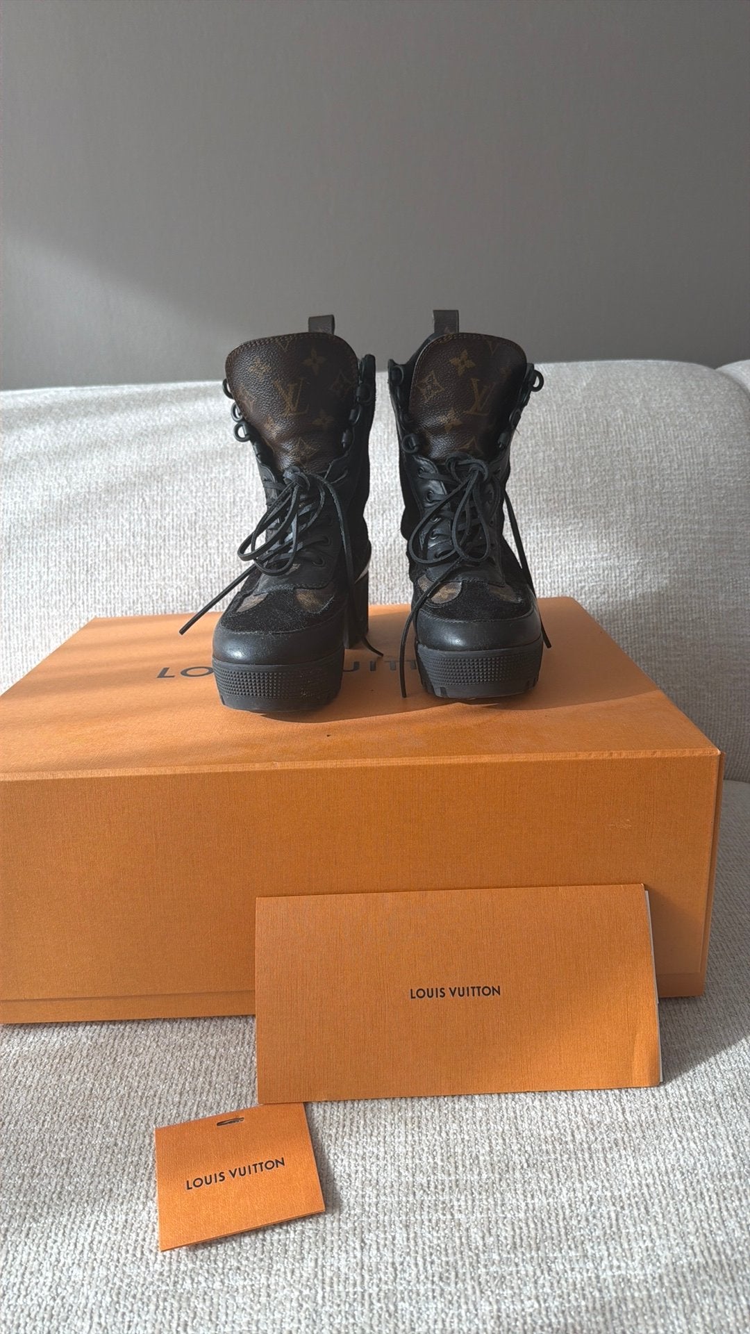 Louis vuitton laureate desert boot, Ophalen, Bruin, Overige typen, Zo goed als nieuw
