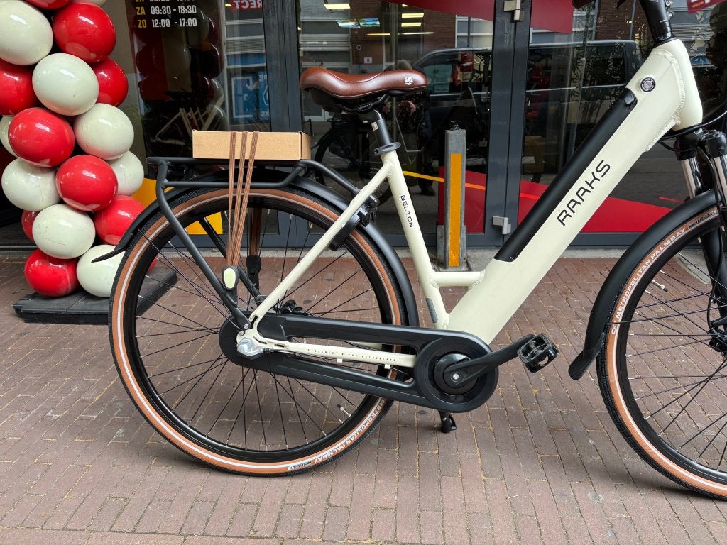 Fietshokje Raaks: Raaks Belton Creme E-Bike Nieuw!!, Fietsen en Brommers, Niet ingevuld, Nieuw, 47 tot 51 cm, 50 km per accu of meer
